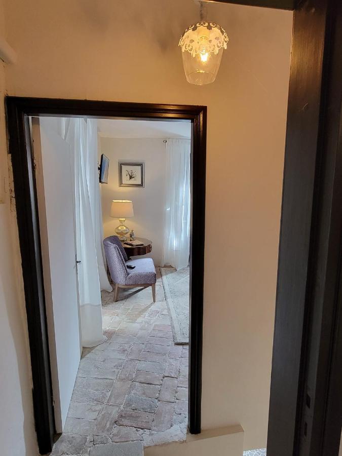 Ancient Stone 'Casa Rosa'- Sea And Mountain View Tranquil Borgo Villa Tavenna Bagian luar foto