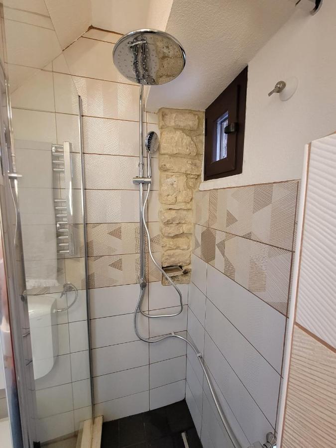 Ancient Stone 'Casa Rosa'- Sea And Mountain View Tranquil Borgo Villa Tavenna Bagian luar foto