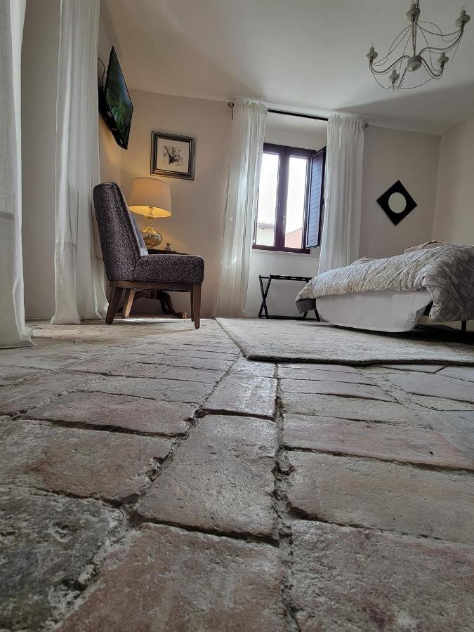 Ancient Stone 'Casa Rosa'- Sea And Mountain View Tranquil Borgo Villa Tavenna Bagian luar foto